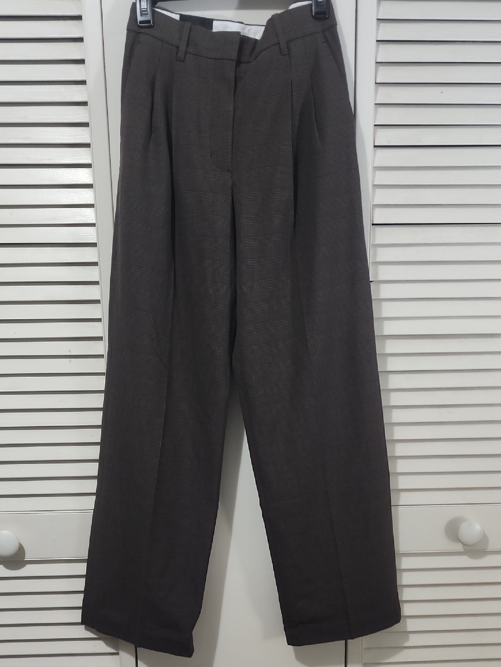 NWT Aritzia Effortless Pant - Size 4